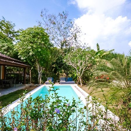 Bungalow Villa Cha Cha ヤオノイ島 エクステリア 写真